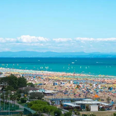 Two-bedroom With Private Garden * Bibione