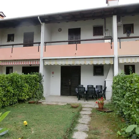 Two-bedroom With Private Garden *