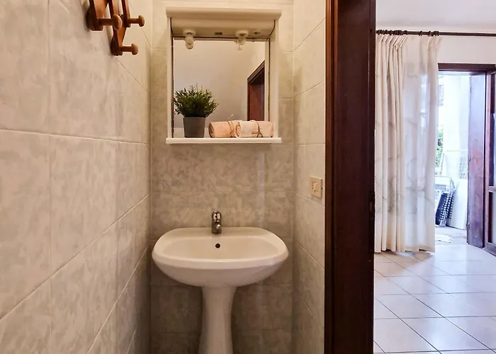 Two-bedroom With Private Garden *